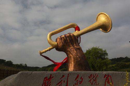 冲锋号,激战正酣,勇往直前的英雄传奇