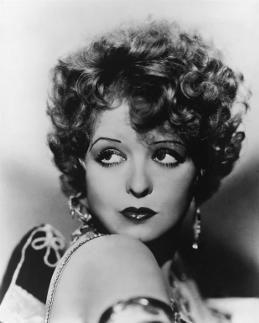 克拉拉·索拉,音乐界的璀璨星辰